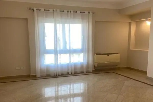 Penthouse duplex for rent in sarayat maadi five rooms and three bathrooms semi furnished