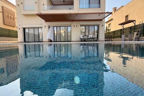 Villa for rent palm hills katameya new Cairo Egypt